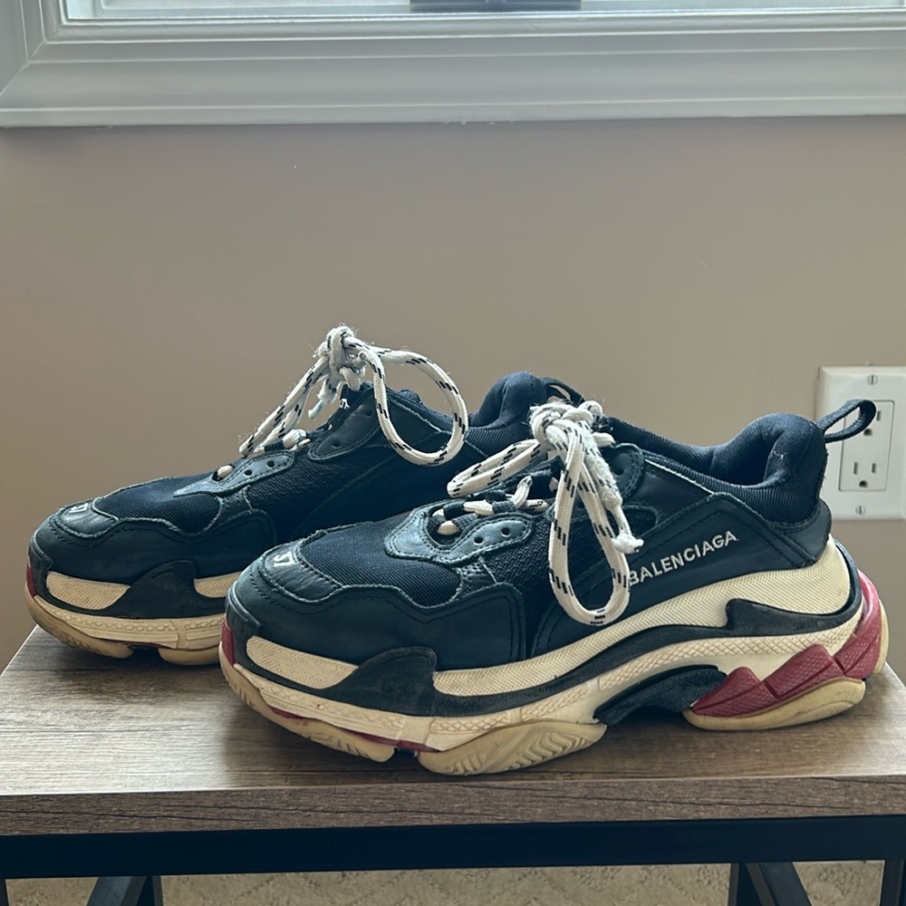 Balenciaga Triple S Sneakers. Used. In good condition. Size 37.